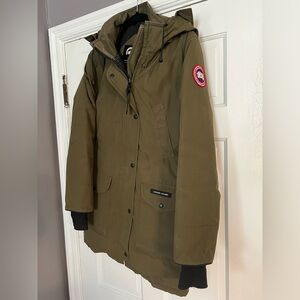 ❌SOLD❌GUC CANADA GOOSE Jacket Trillium Parka Down Puffer Coat in Military Green